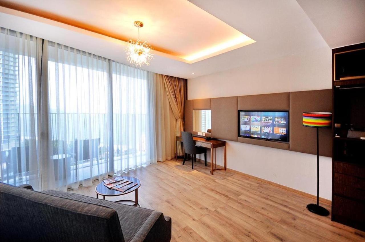 Panorama Nha Trang Central Condotel Exteriör bild