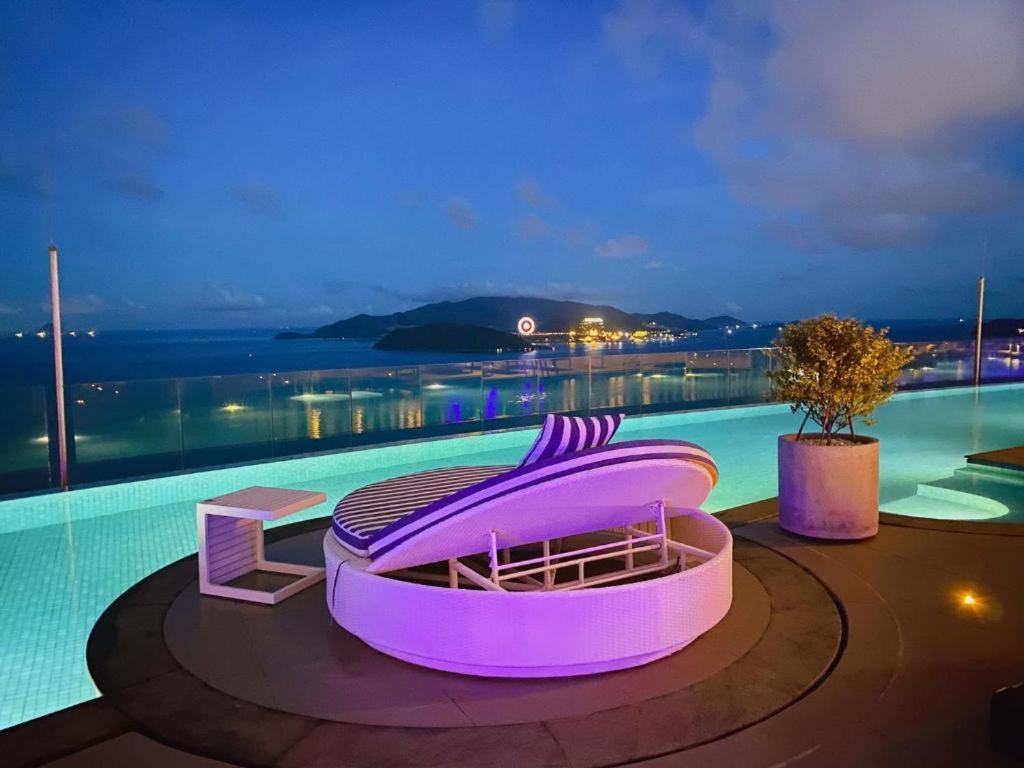 Panorama Nha Trang Central Condotel Exteriör bild