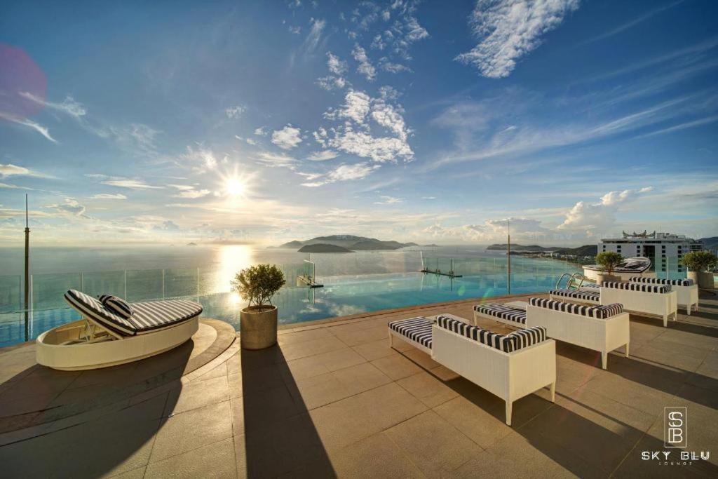 Panorama Nha Trang Central Condotel Exteriör bild